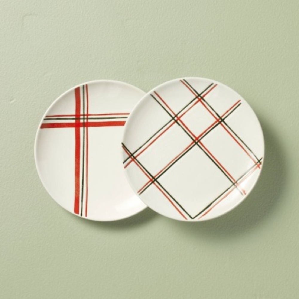 Plaid Patterned Dinner Plates - Set of 2